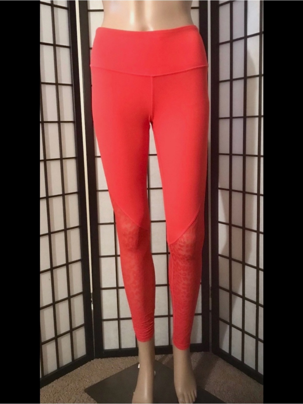 VICTORIA'S SECRET RED LEOPARD MESH KNOCKOUT TIGHT LEGGINGS S EUC